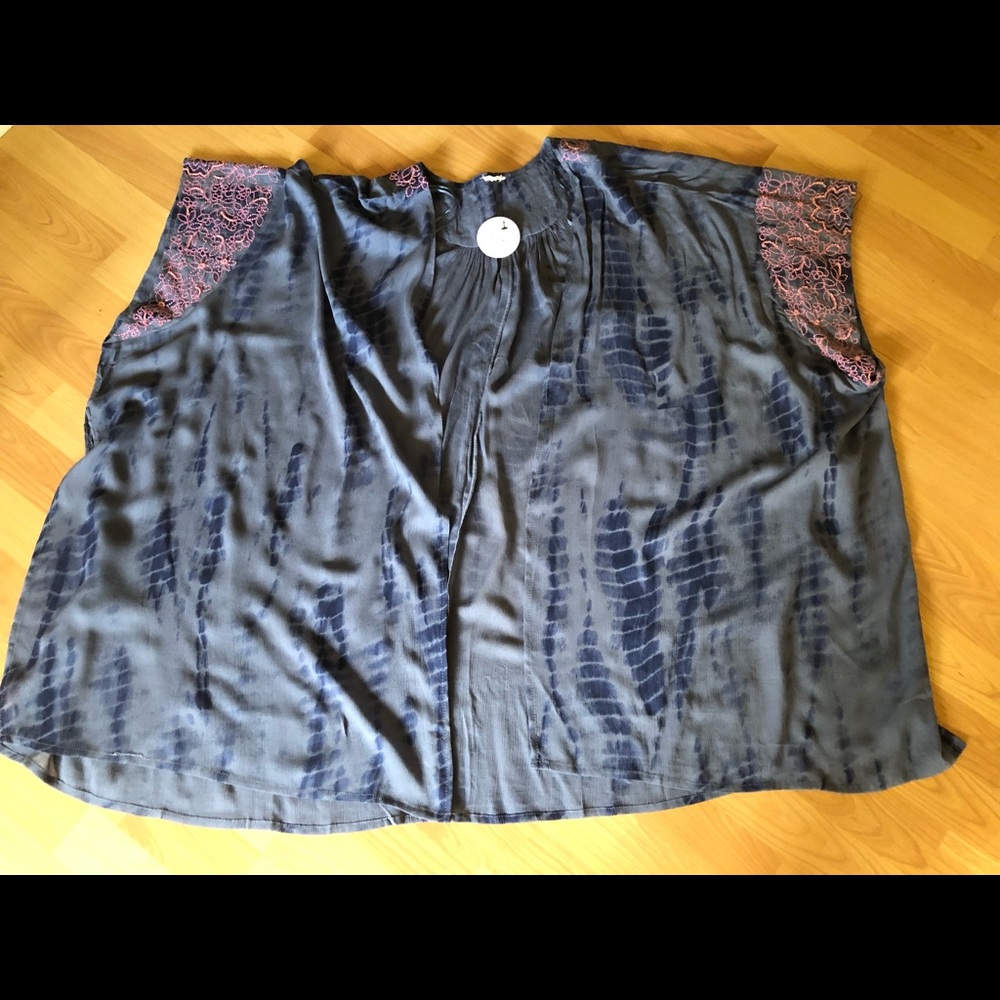 En Creme Tie Dye Kimono Size M New